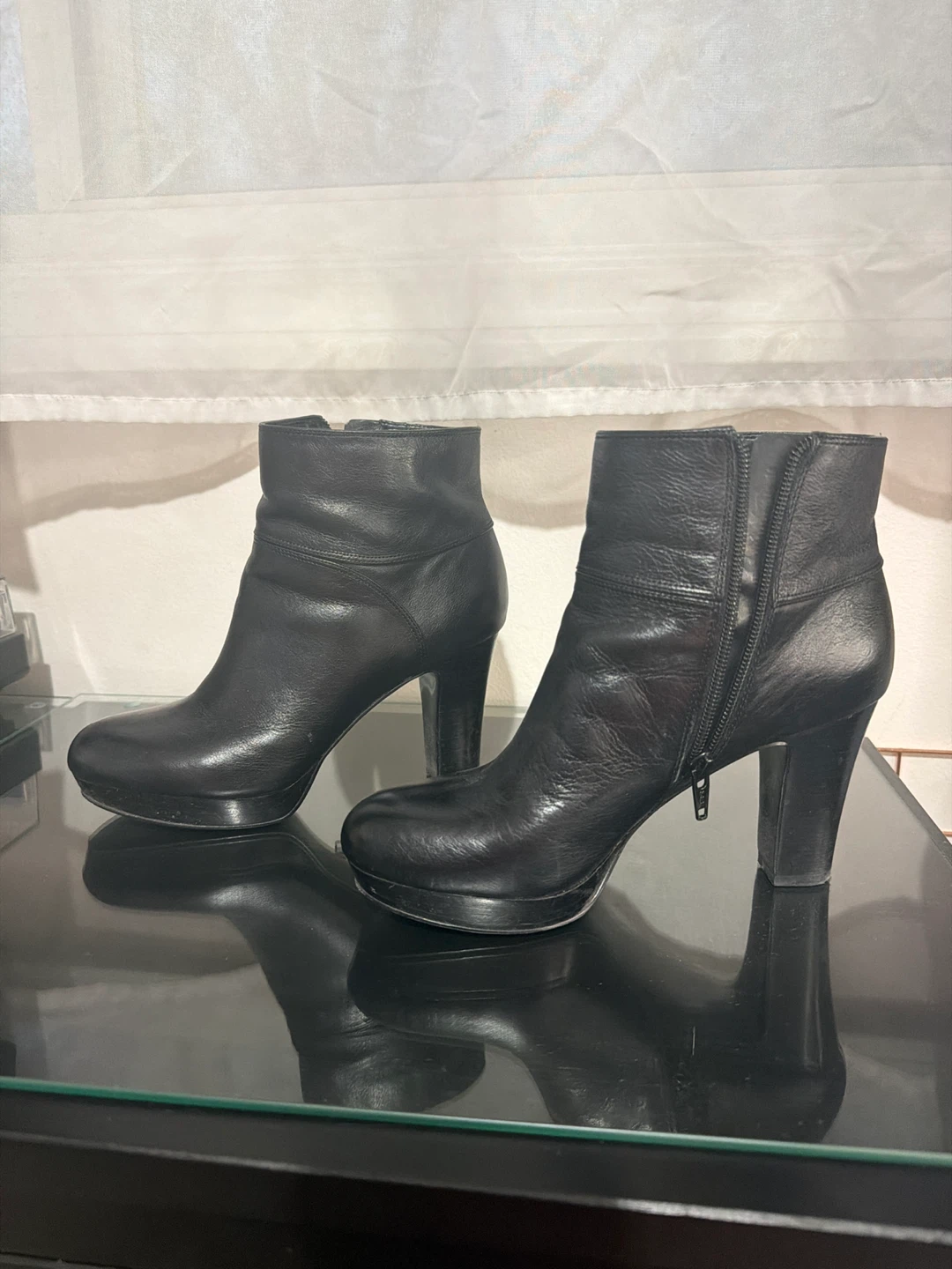 Black Leather Heeled Ankle Boots - photo 2