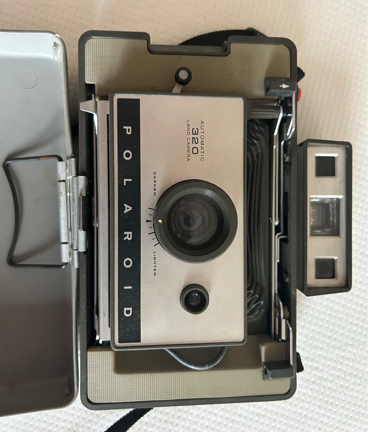 Polaroid Automatic 320 Land Camera