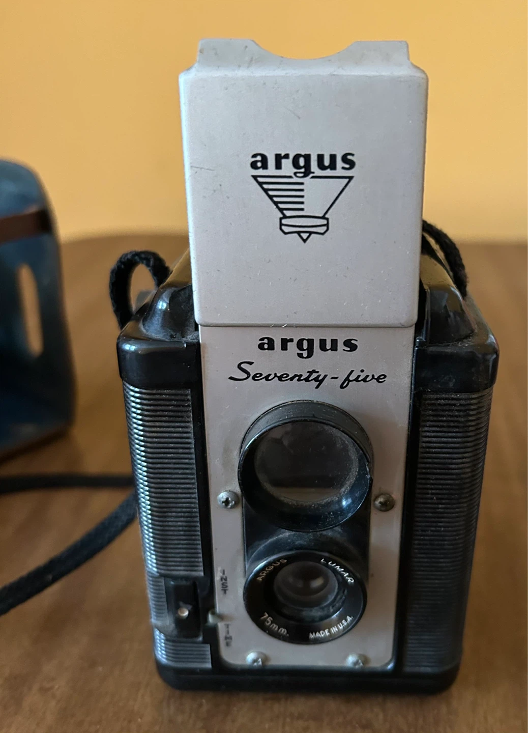 Argus Seventy-five Camera - photo 2