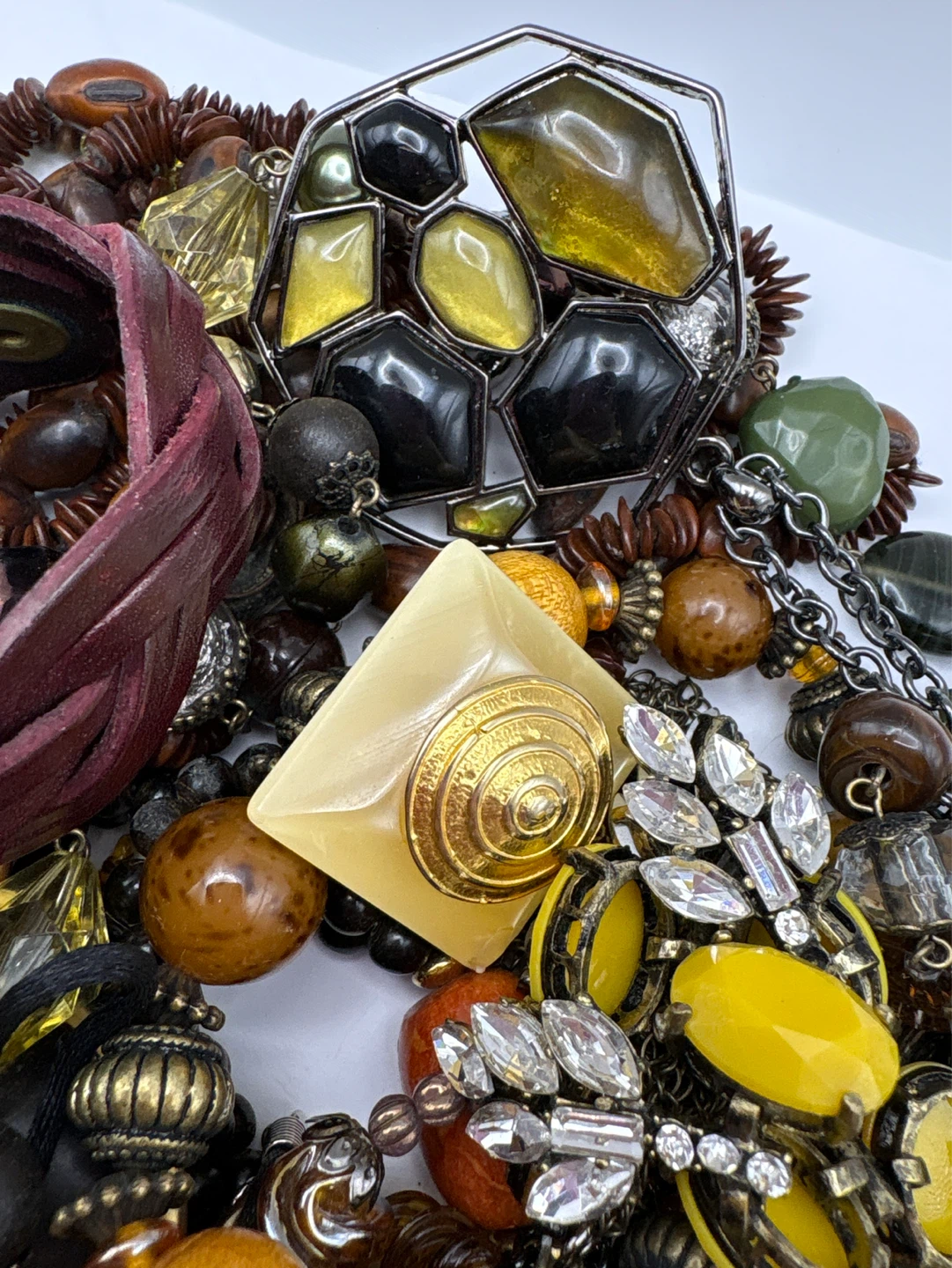 Yellow and brown Vintage Jewelry For Craft 981 gram - photo 5