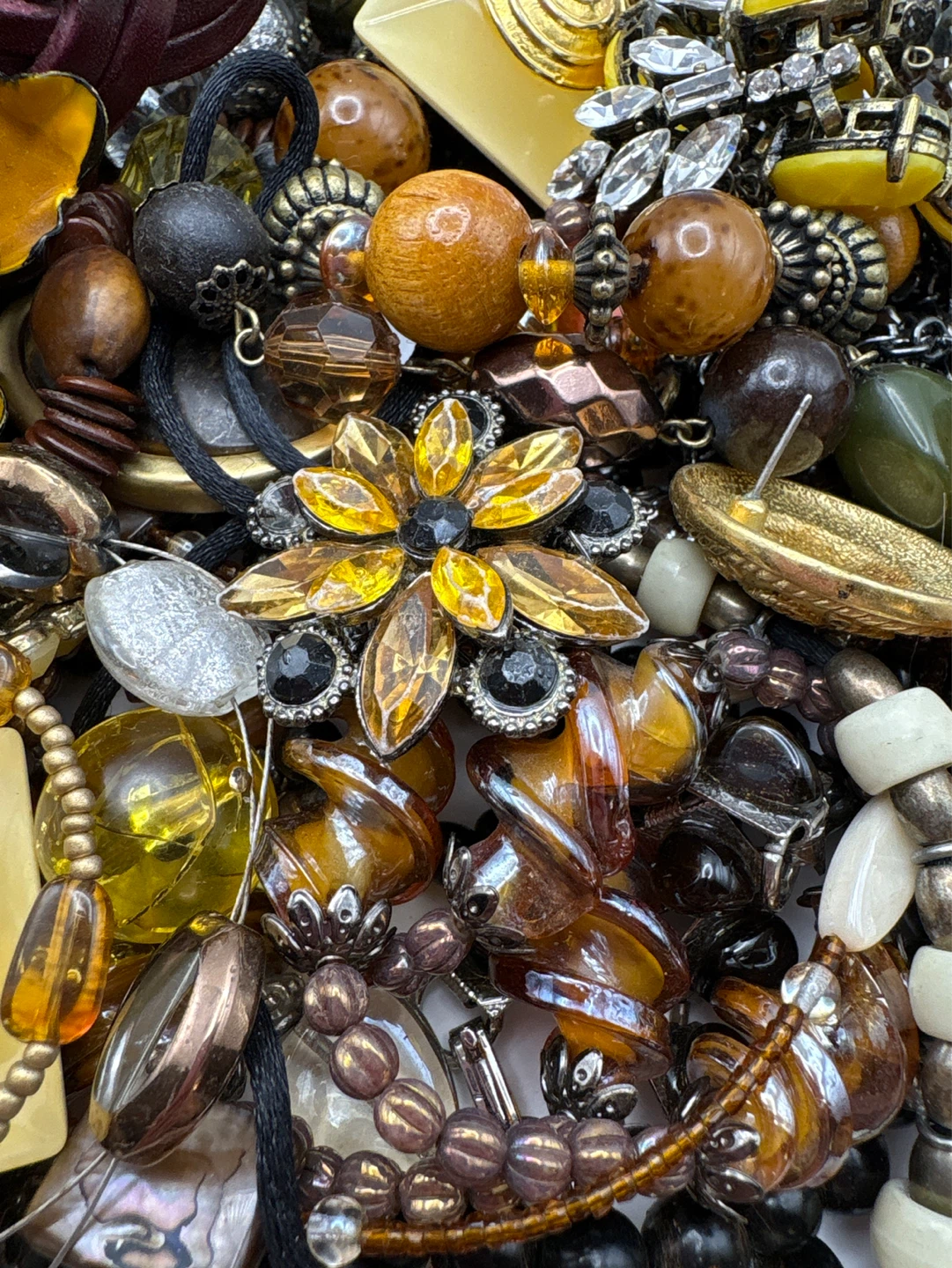 Yellow and brown Vintage Jewelry For Craft 981 gram - photo 4
