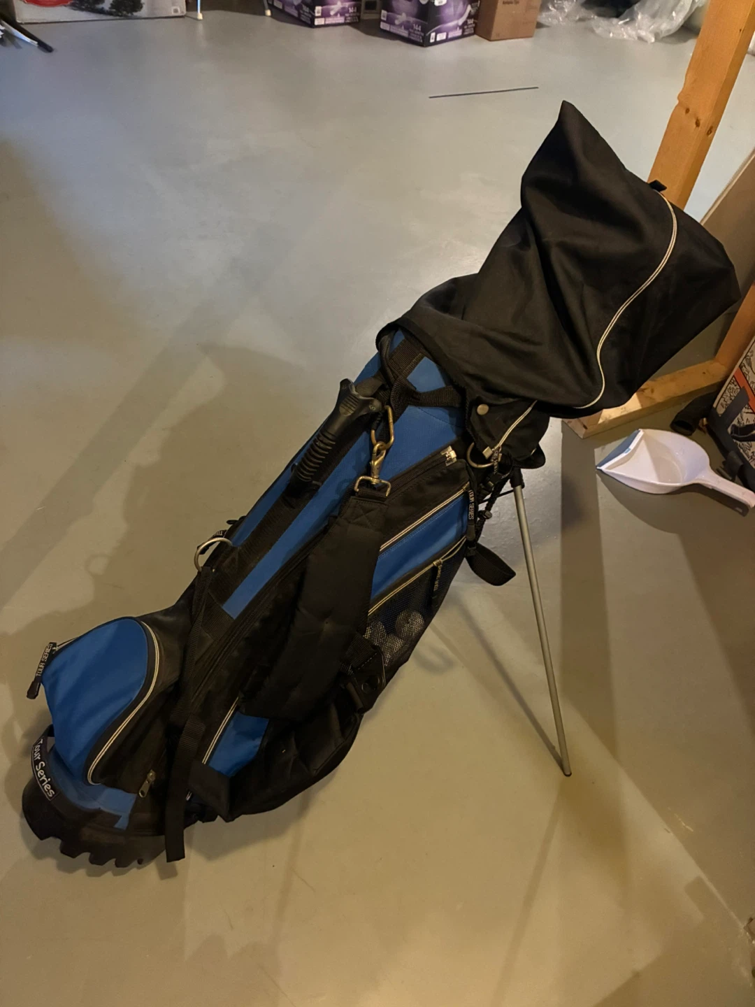 Golf Club Set with Tour Series Bag - photo 2