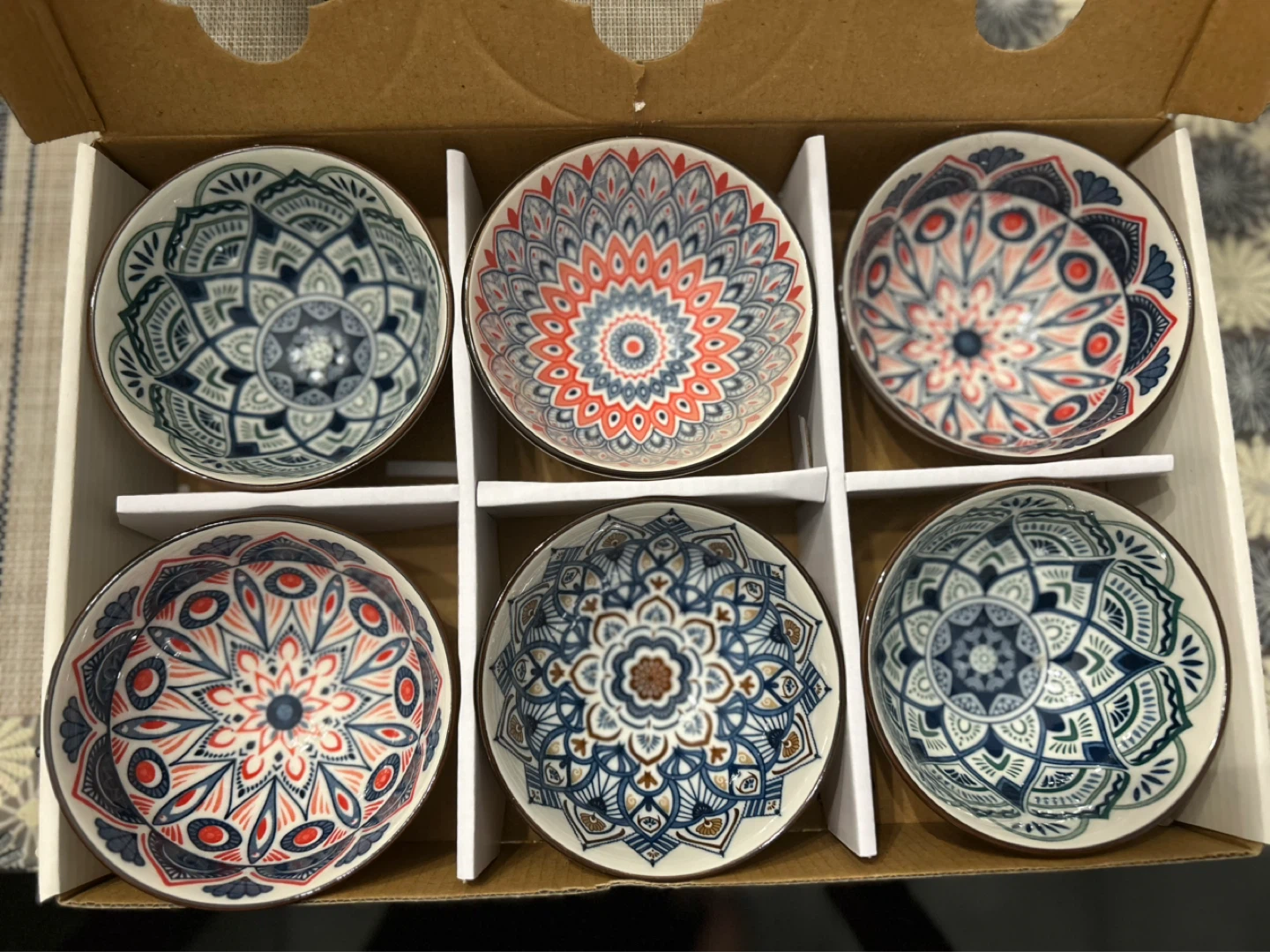 Set of 6 Decorative Ceramic Bowls