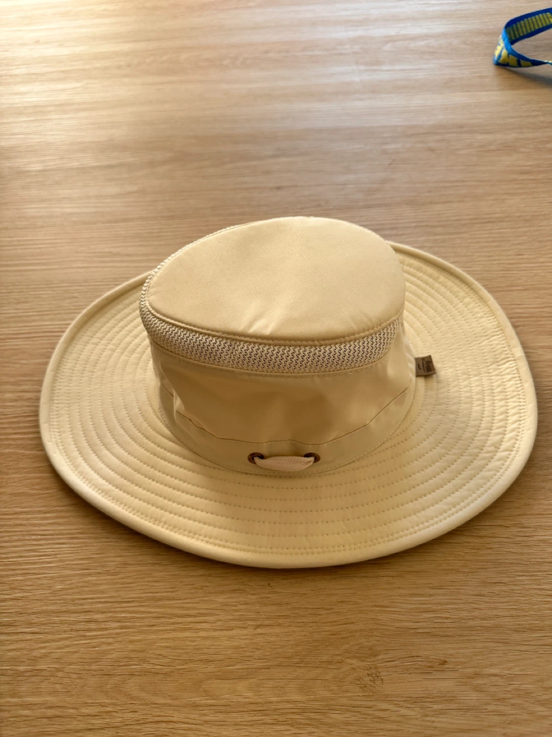 Tilley Hat Size 7 1/8