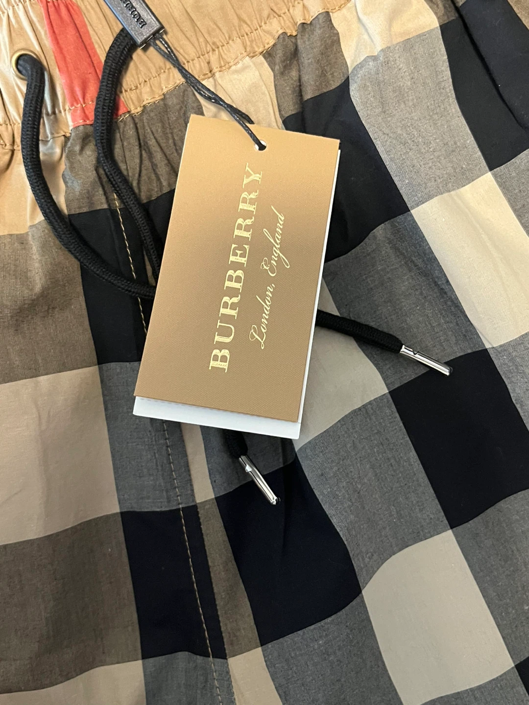 Burberry Plaid Shorts Size M - photo 2