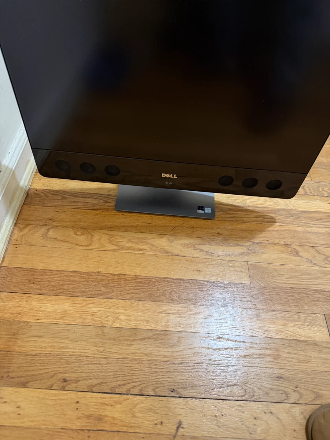 Dell All-in-One Desktop pc 27”