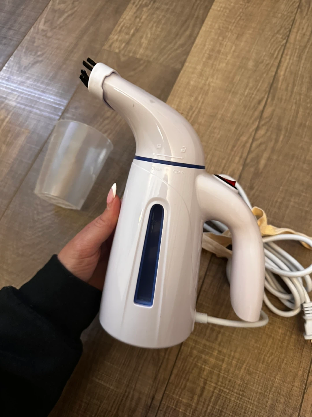 Handheld Garment Steamer with Measuring Cup - photo 3