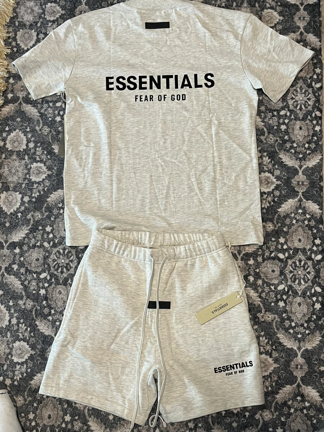 ESSENTIALS Fear of God T-Shirt and Shorts Set - photo 2
