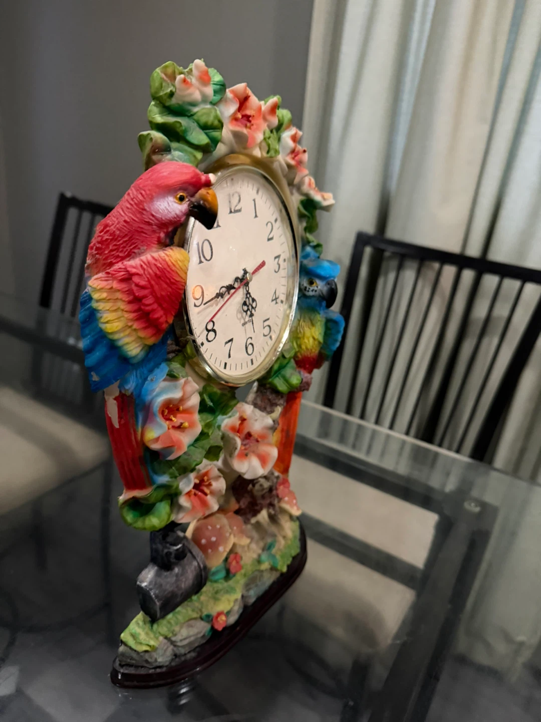 Parrot Themed Quartz Table Clock - photo 4
