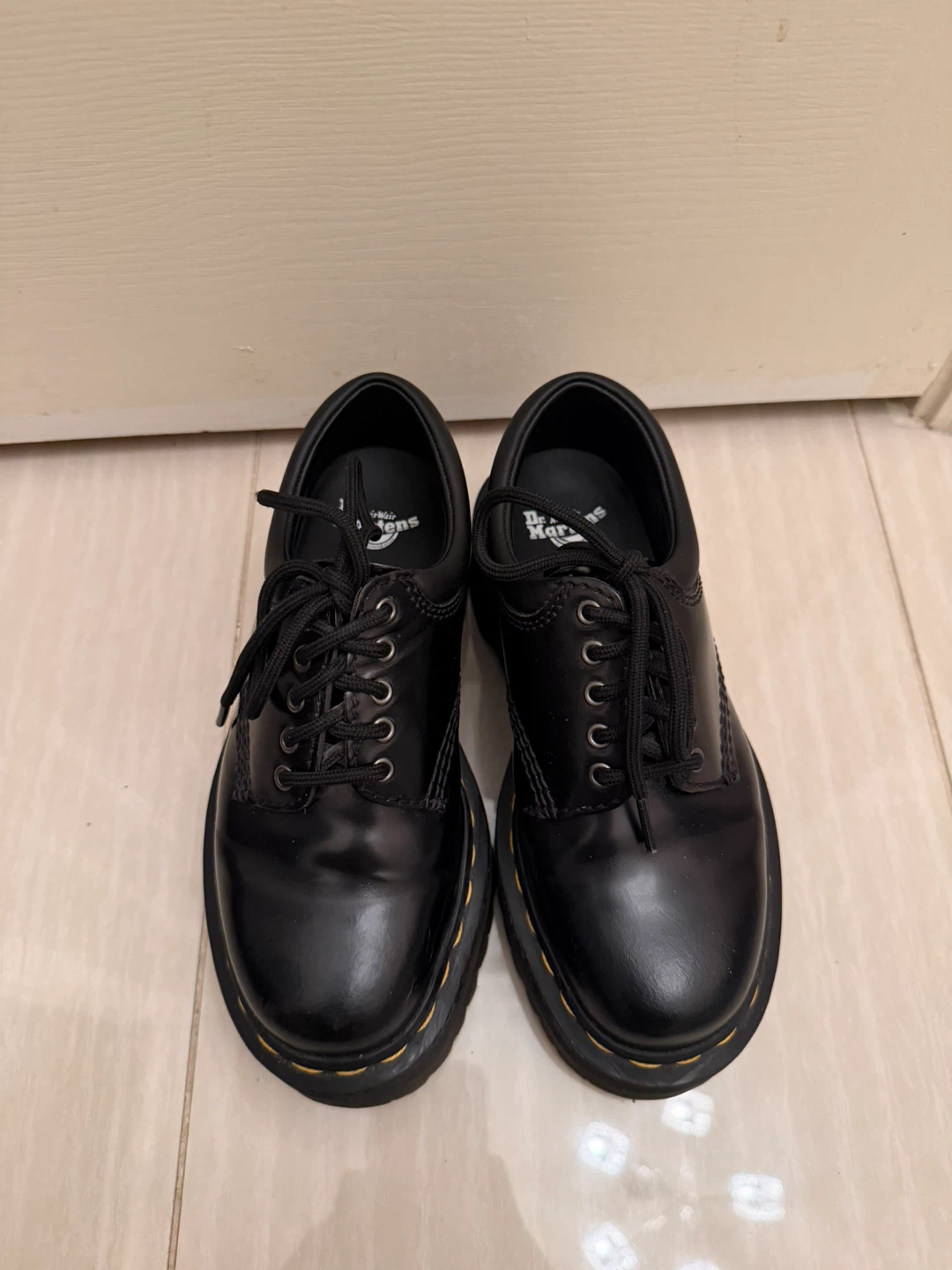 Dr. Martens Black Leather Shoes size 5