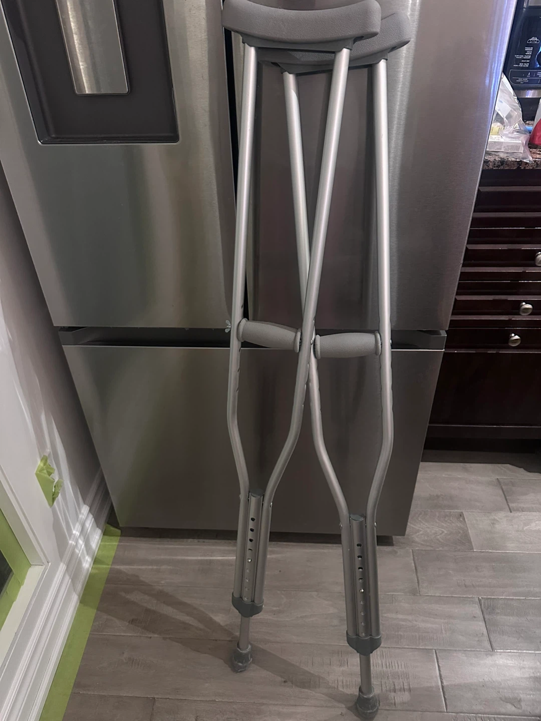 Adjustable Aluminum Crutches