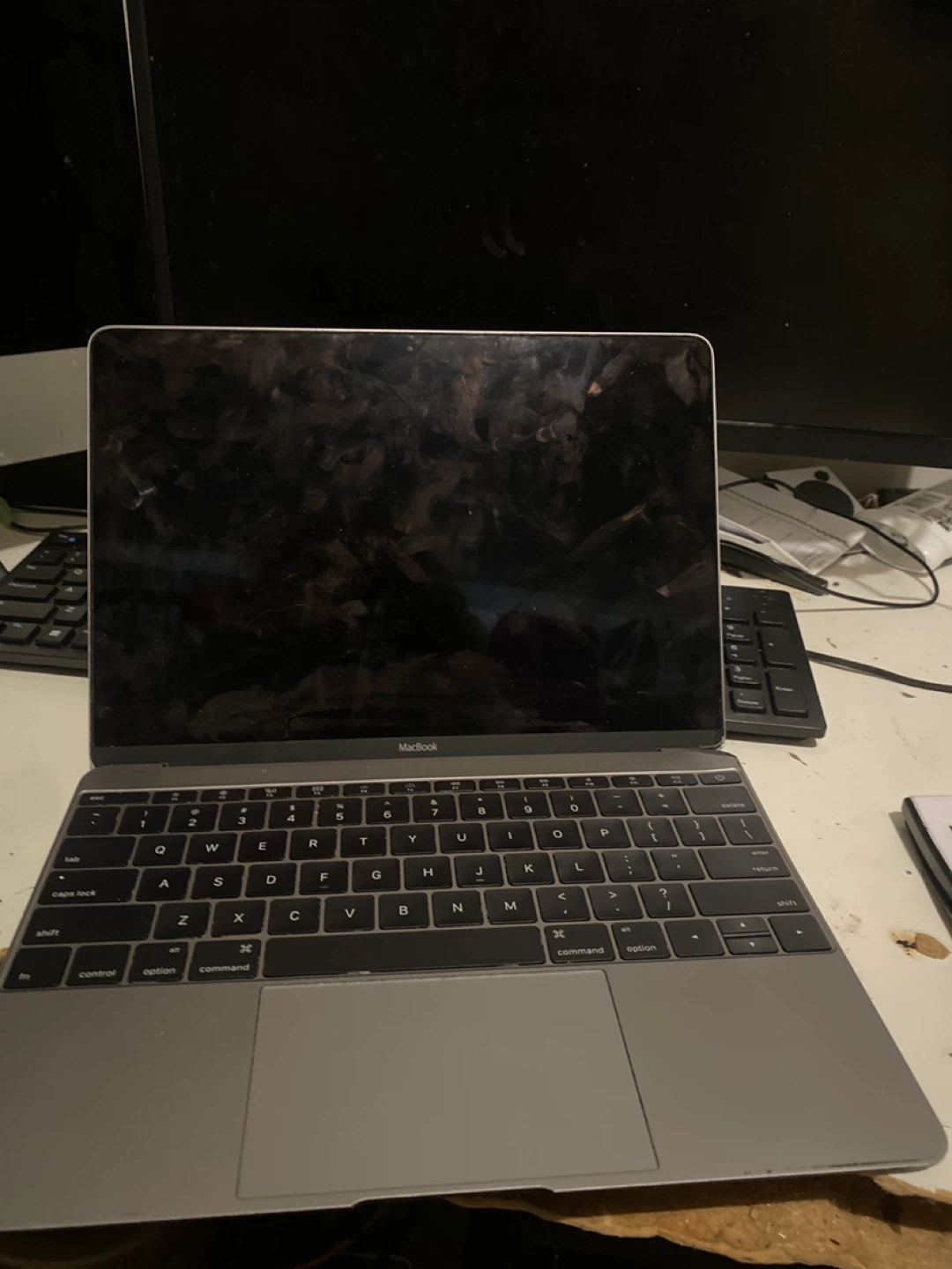 Screen broken for parts MacBook Laptop from late 2016 to 2017