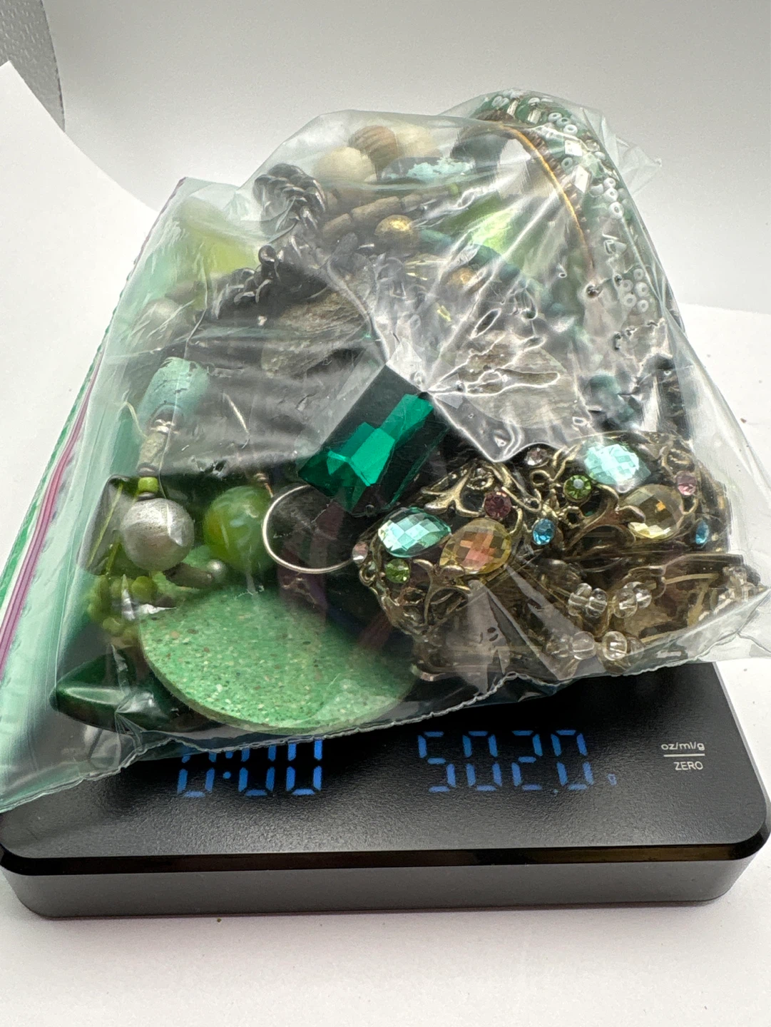 Green Vintage Jewelry Lot 500g - photo 2