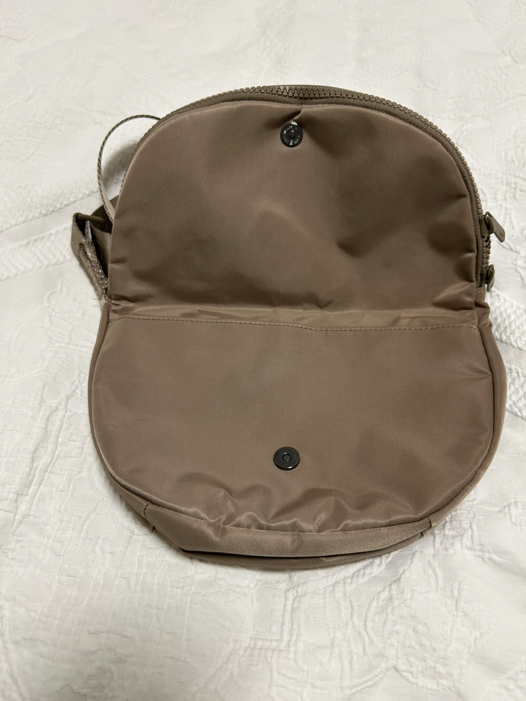 Lole Crossbody Bag - photo 2