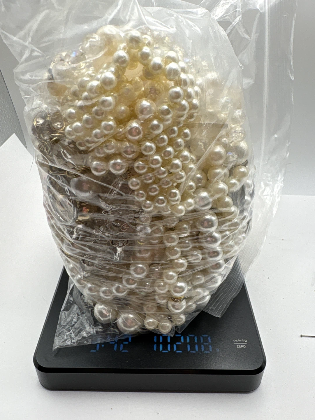 Faux Pearl and clear Vintage Jewelry For Craft 1kg - photo 2