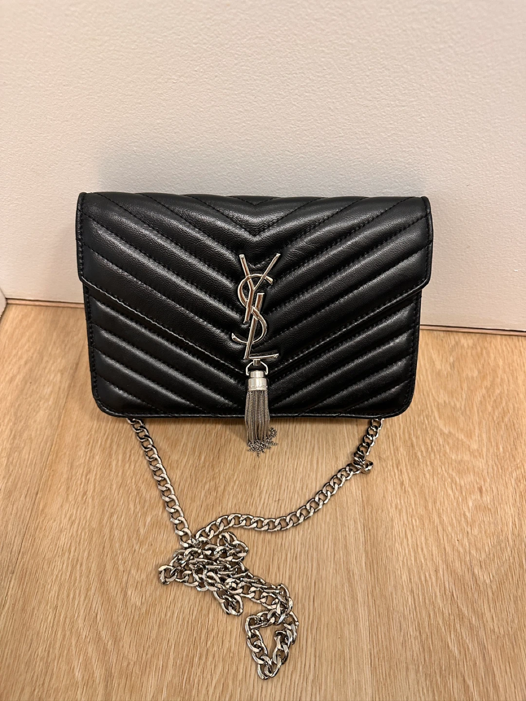 Black Chevron Leather Chain Bag