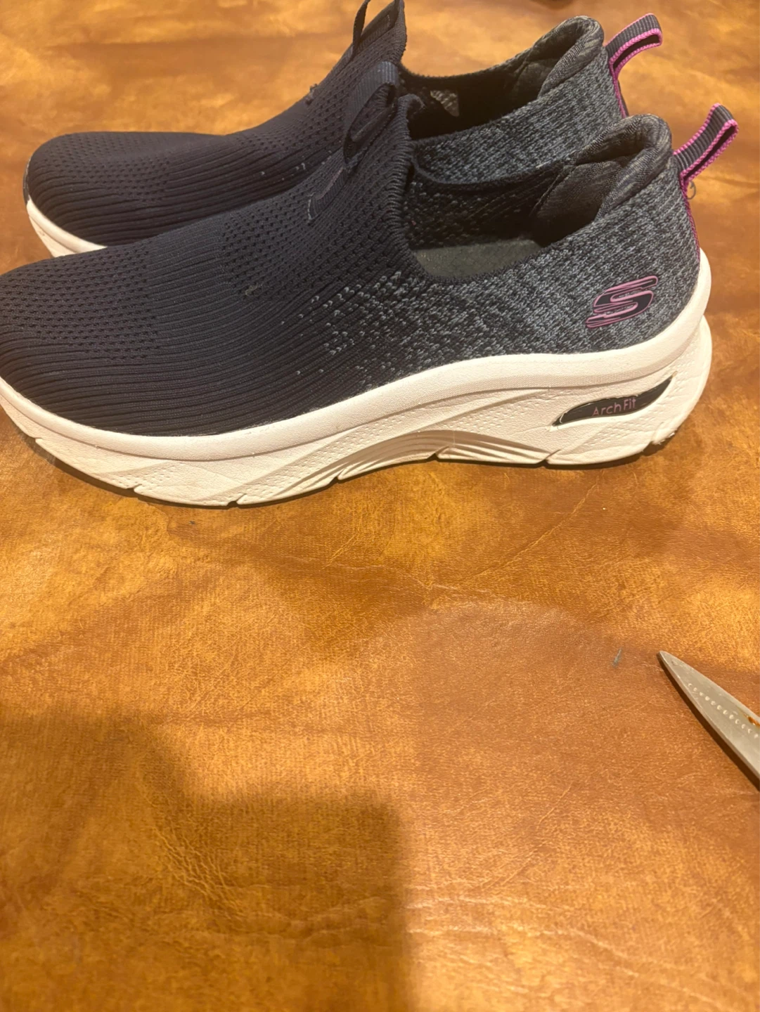 Skechers Women's Slip-on Arch Fit Shoes - photo 3