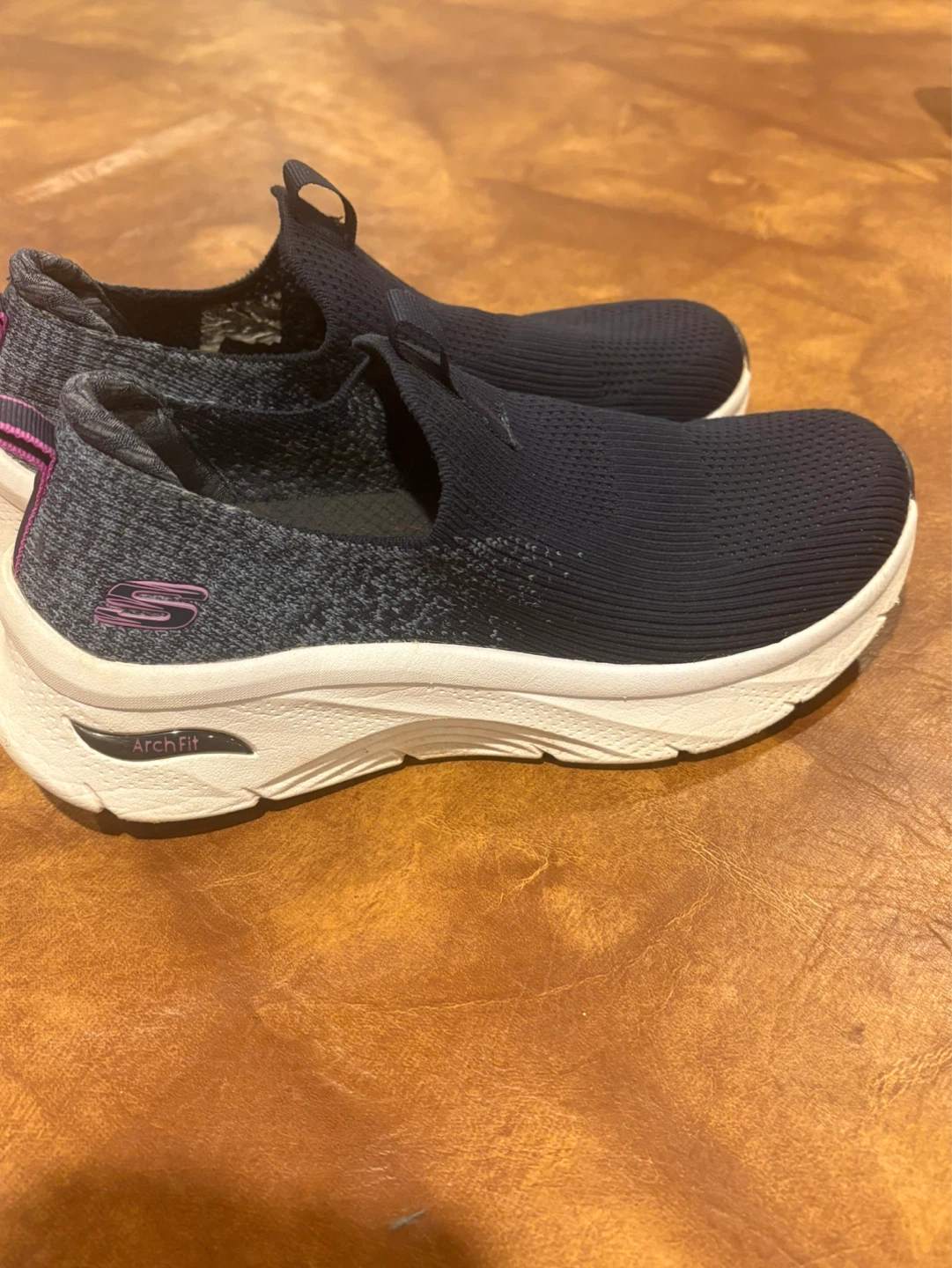 Skechers Women's Slip-on Arch Fit Shoes - photo 2