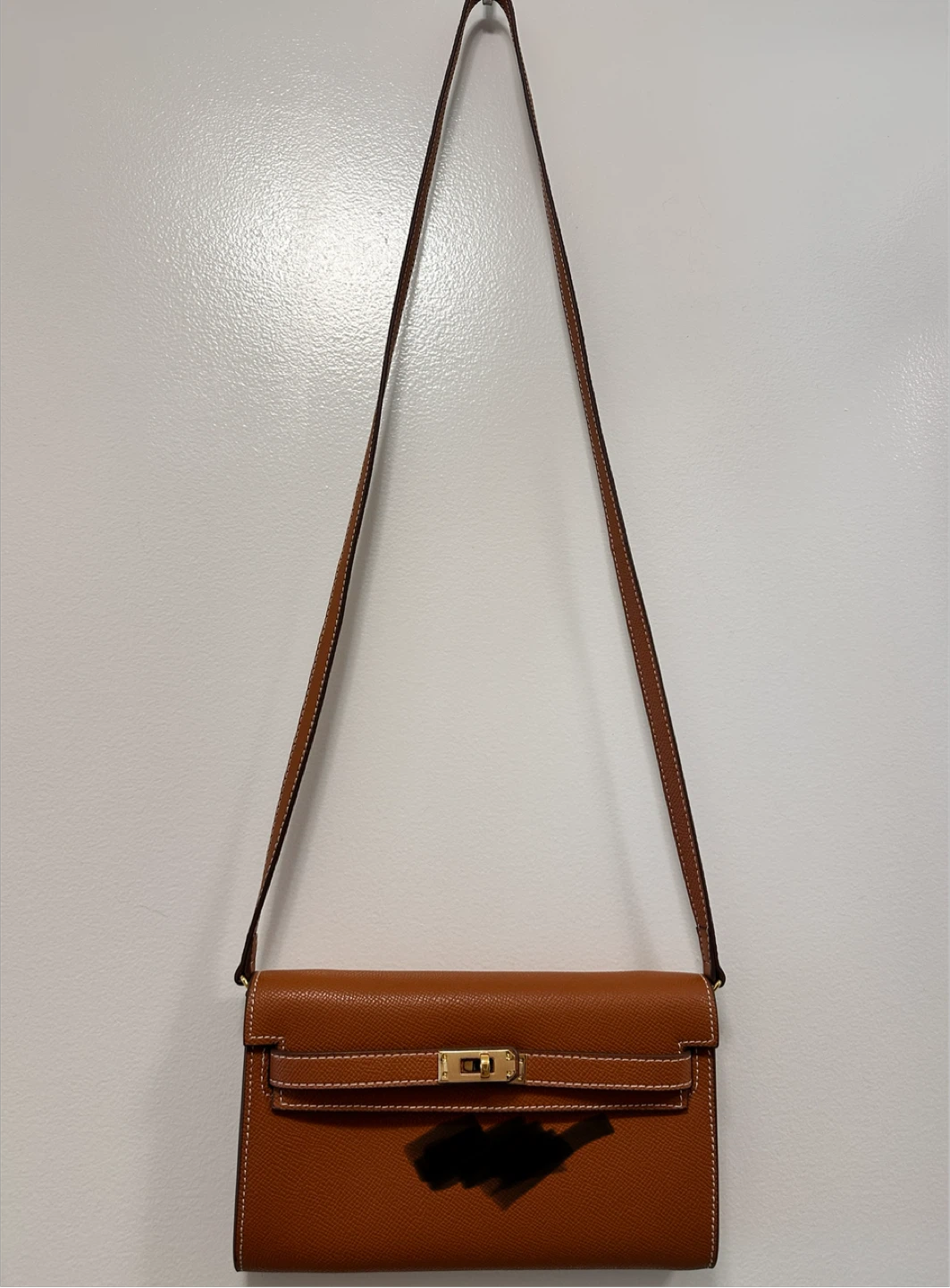 Kelly style shoulder bag