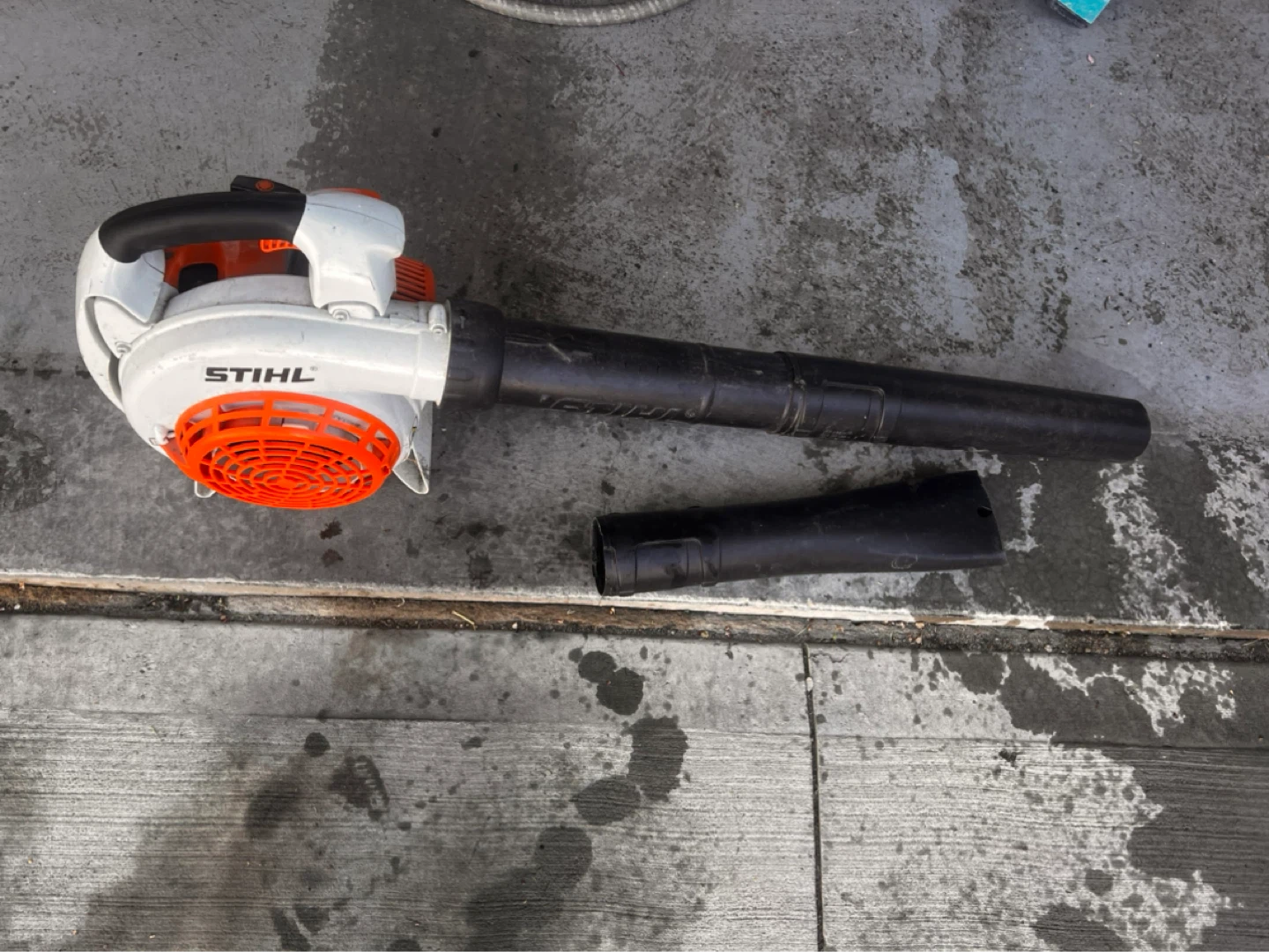 STIHL BG 86 Gas Leaf Blower