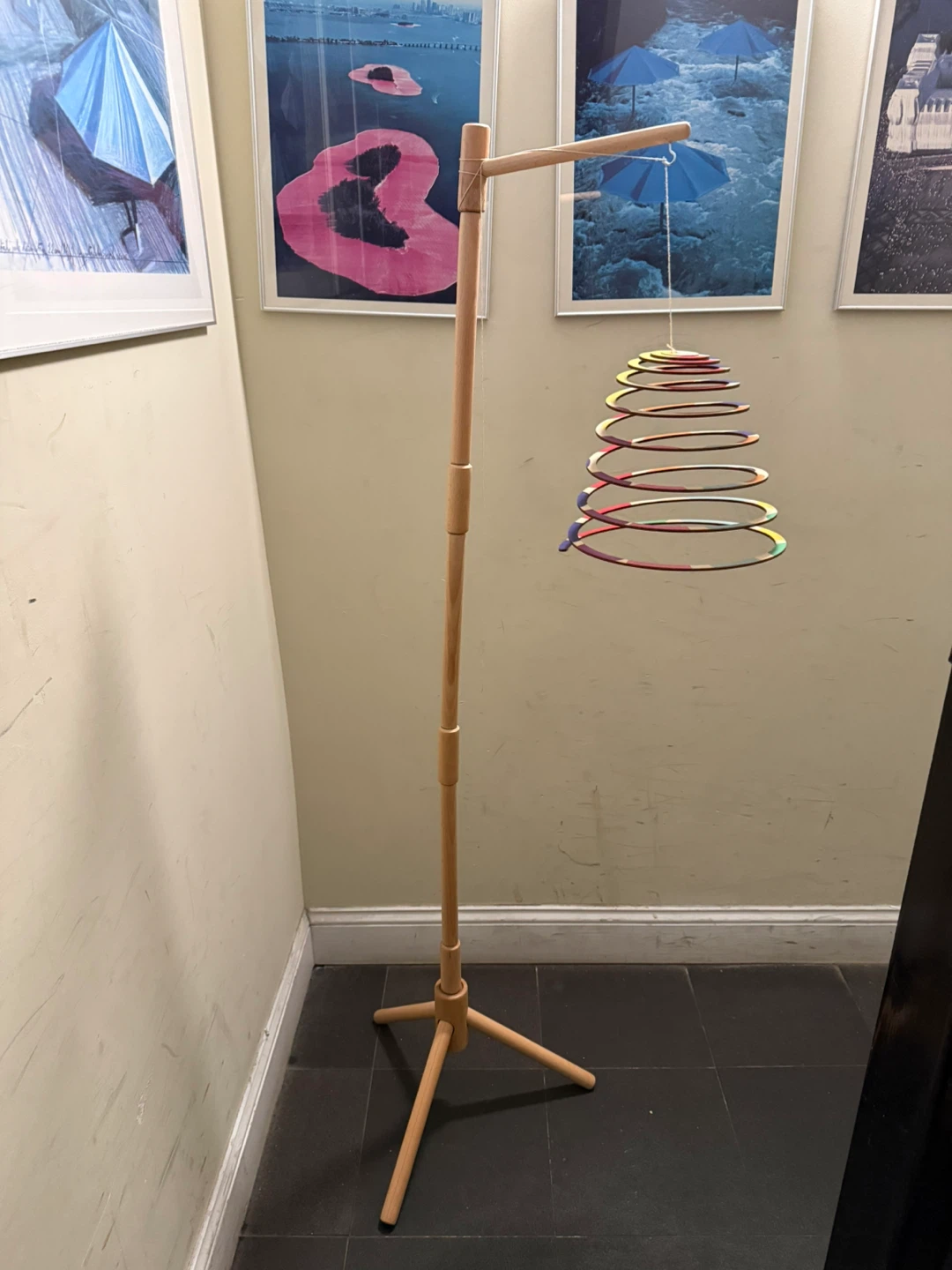 Wooden Mobile Stand with Lovevery Colorful Geometric Mobile - photo 2
