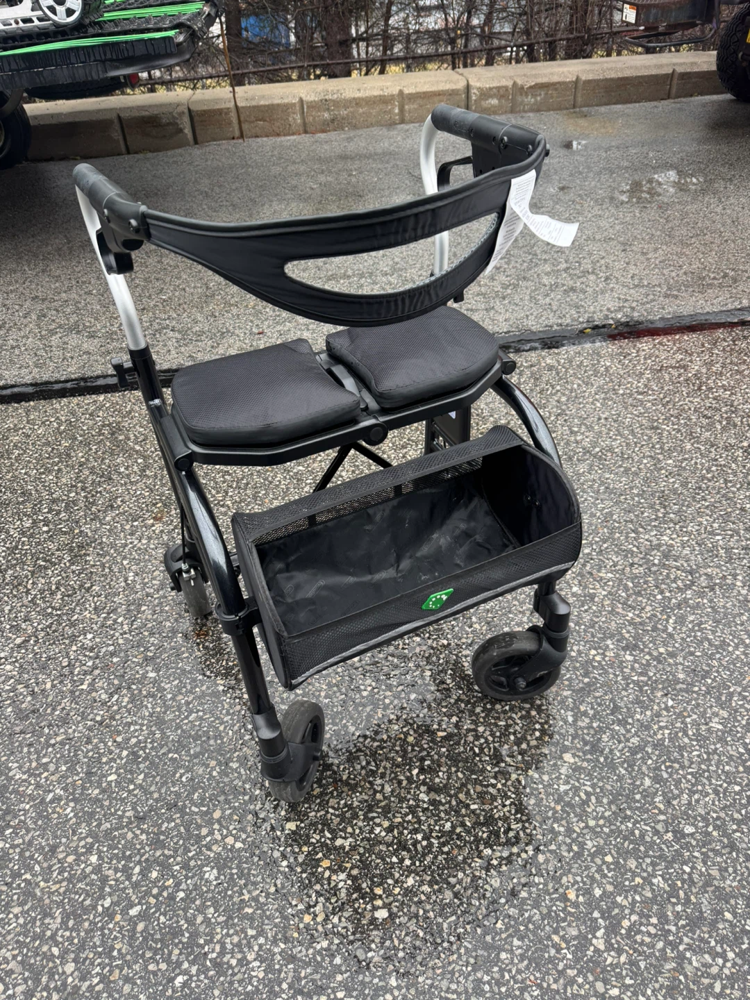 EVOLUTION TRILLIUM TALL WALKER ROLLATOR DELIVERY INCLUDED
