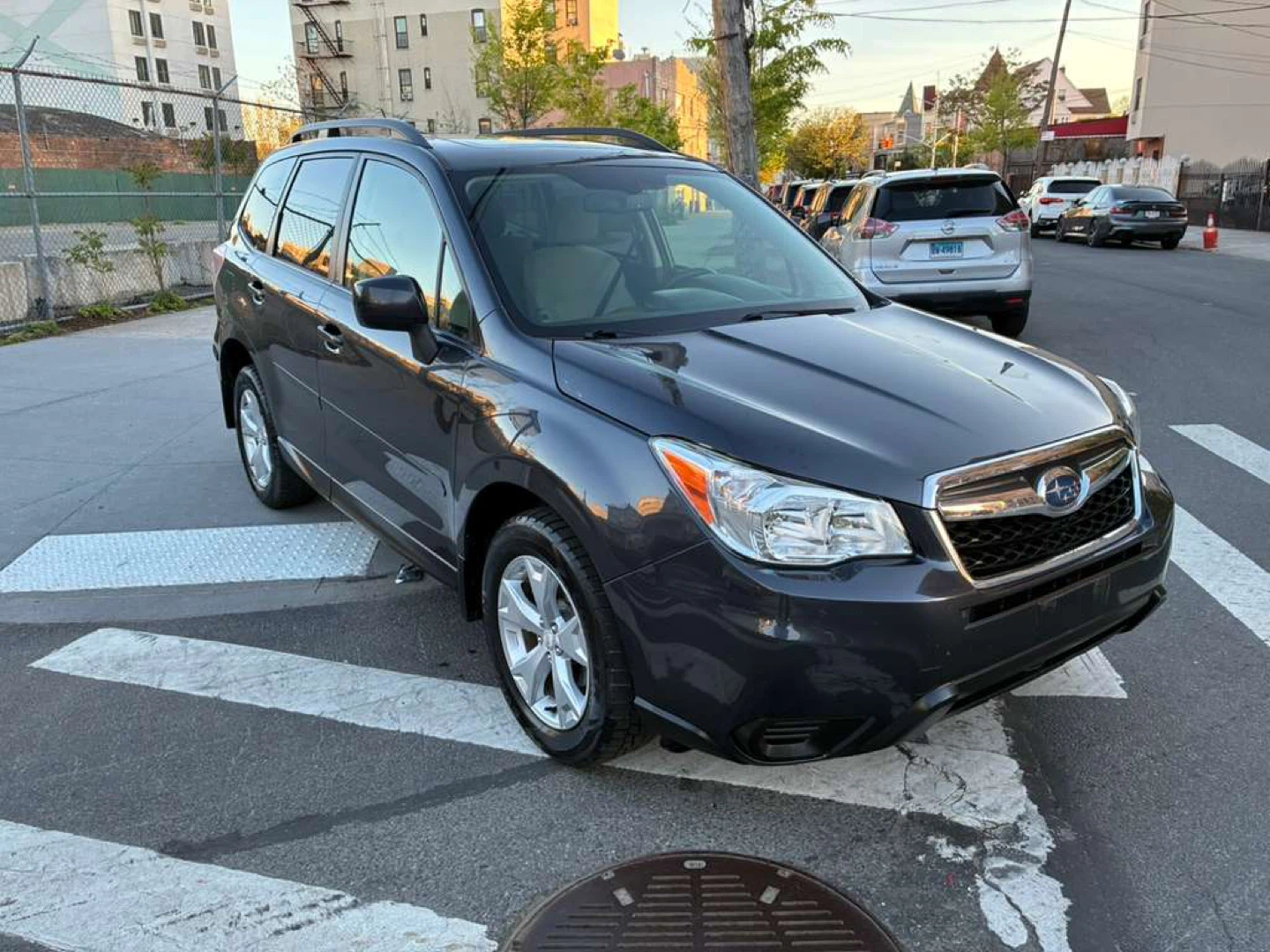 Subaru Forester 2.5i AWD Dark Gray SUV