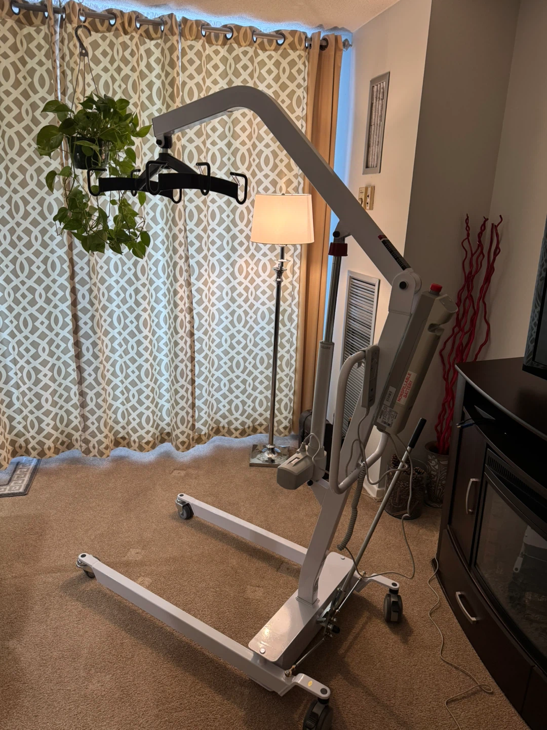 DRIVE MEDICAL HOYER PATIENT LIFT DELIVERY INCLUDED