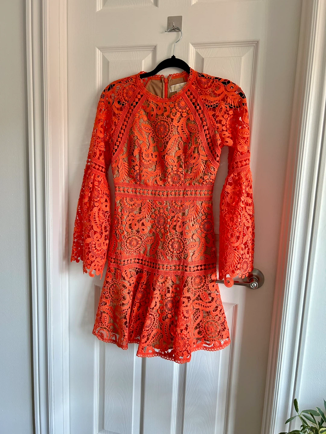 Michael Kors Paisley Lace Bell Sleeve Dress Size 00 - photo 3