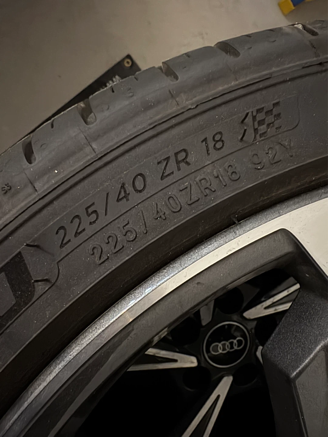 Michelin Pilot Sport All Season 4 Tires – 225/40ZR18 - photo 3