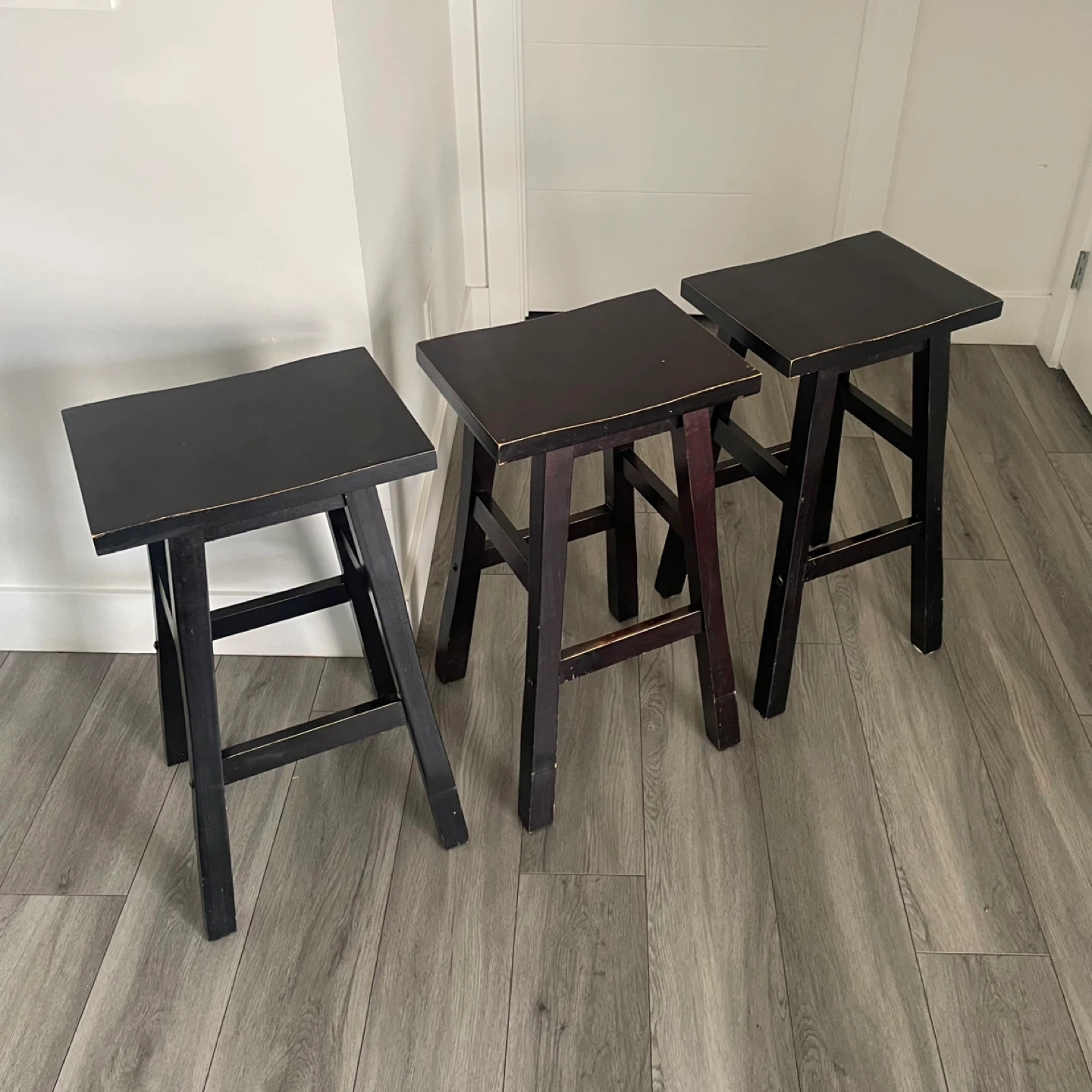 3 Bar Stools
