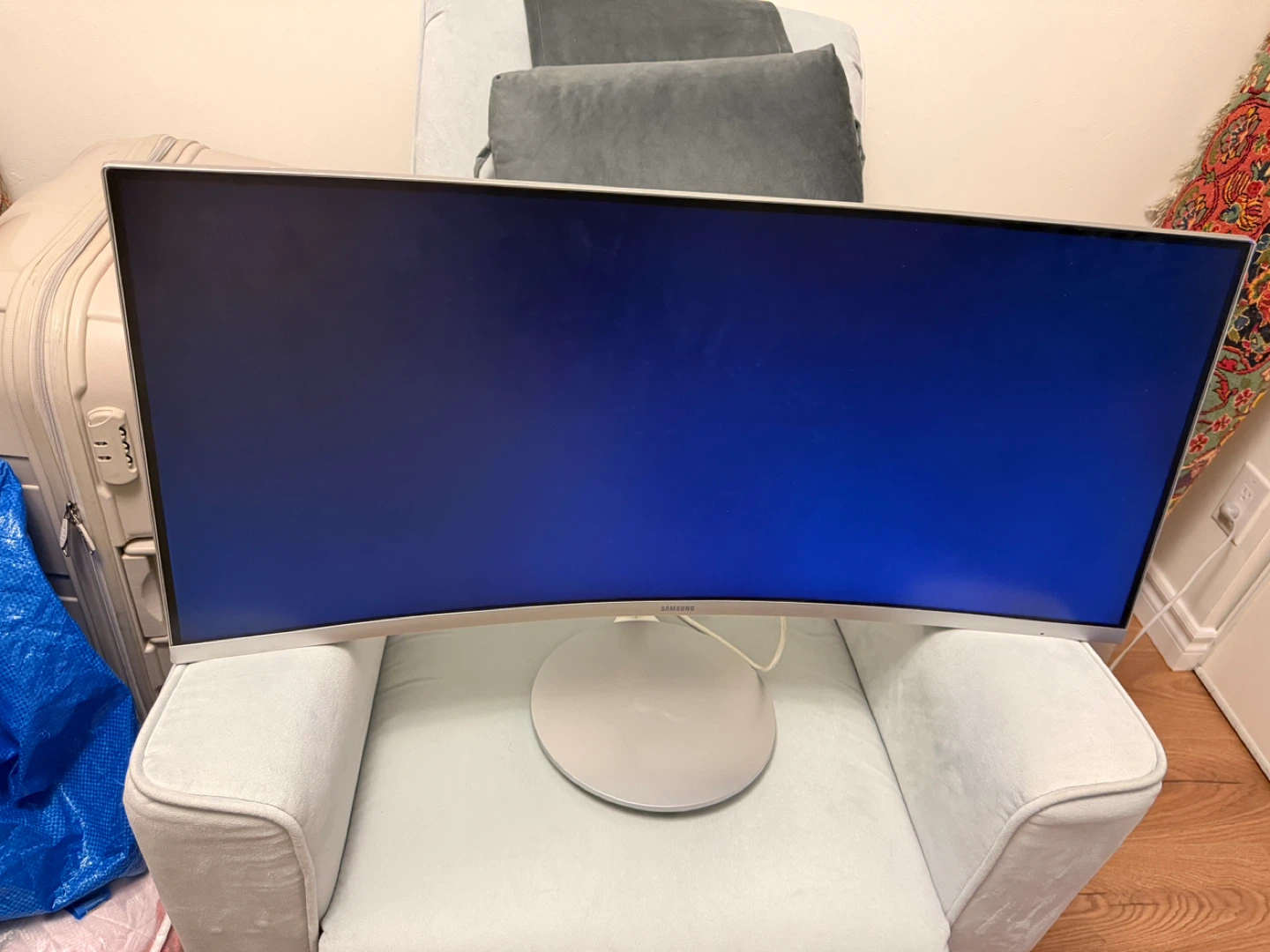 Samsung Curved Ultrawide Monitor - photo 5