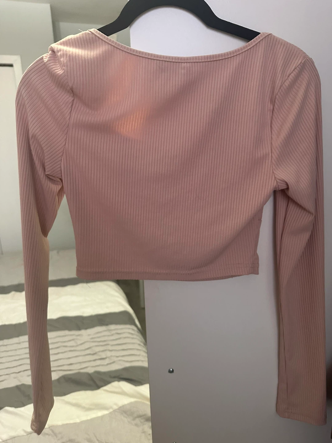 SHEIN Pink Ribbed Long Sleeve Crop Top Size S - photo 2