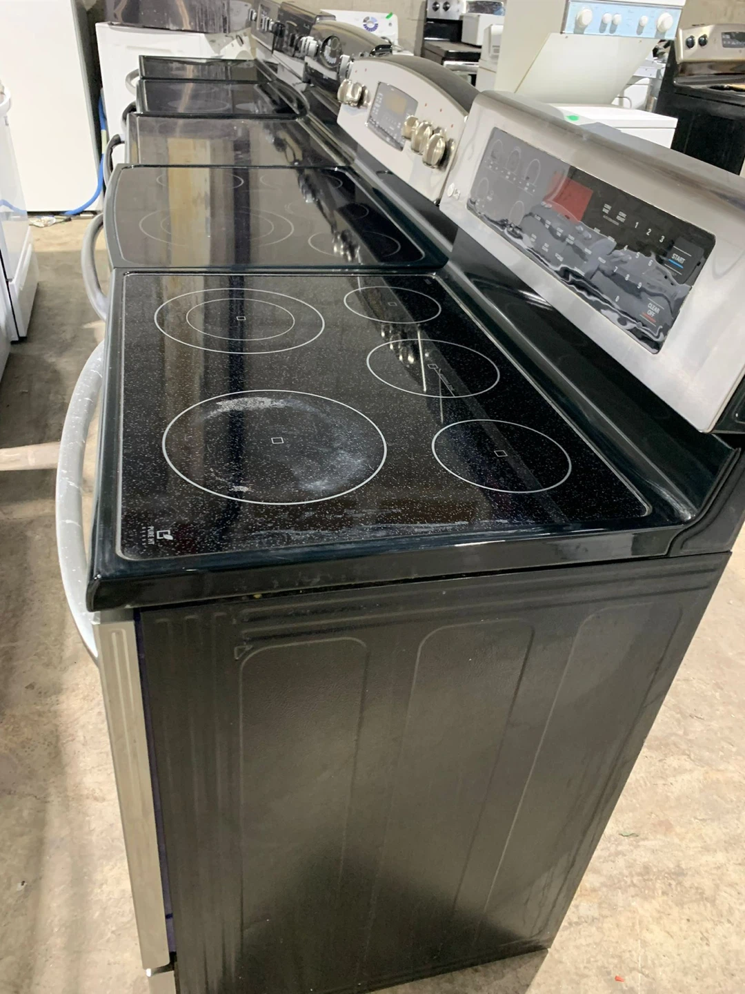 Clean Glass Stove for sale!!! - photo 3