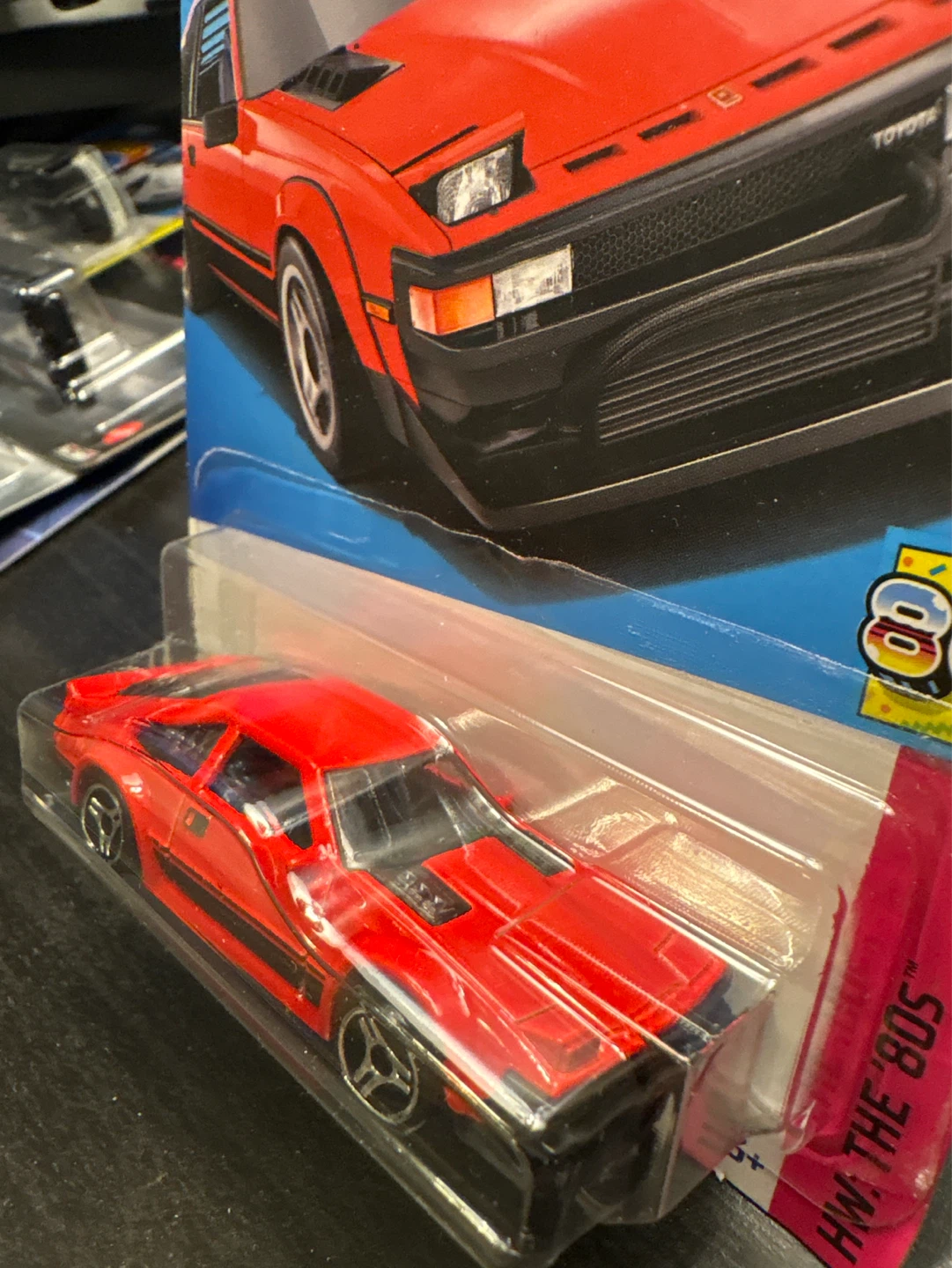 Hot Wheels '82 Toyota Supra Red - photo 4