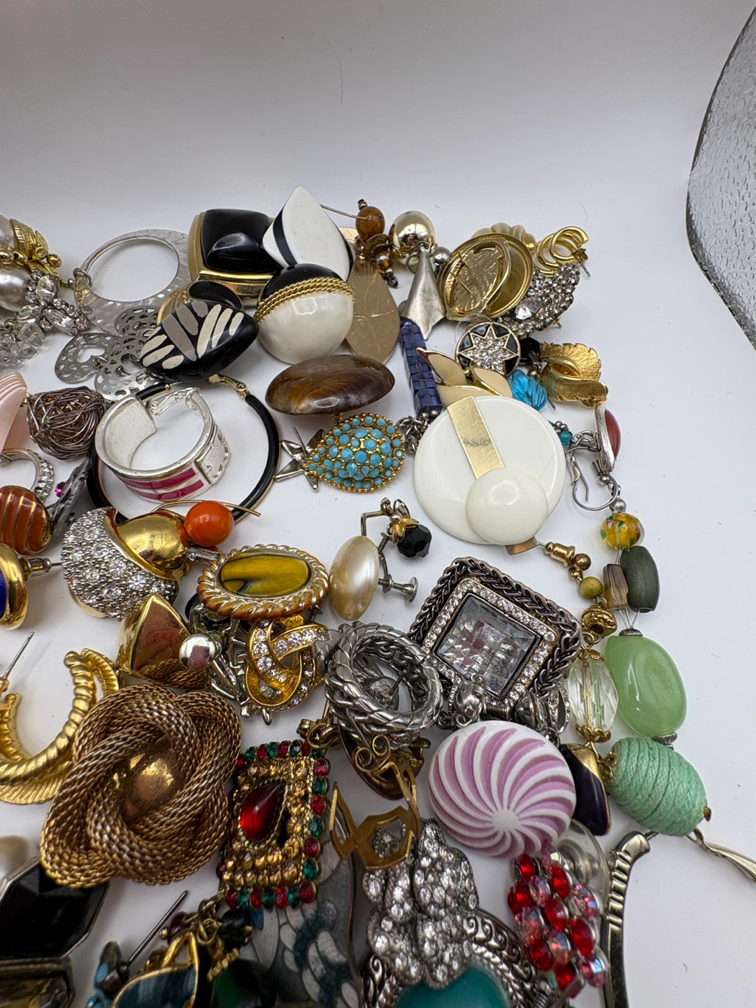 155 vintage single earrings for craft - photo 4