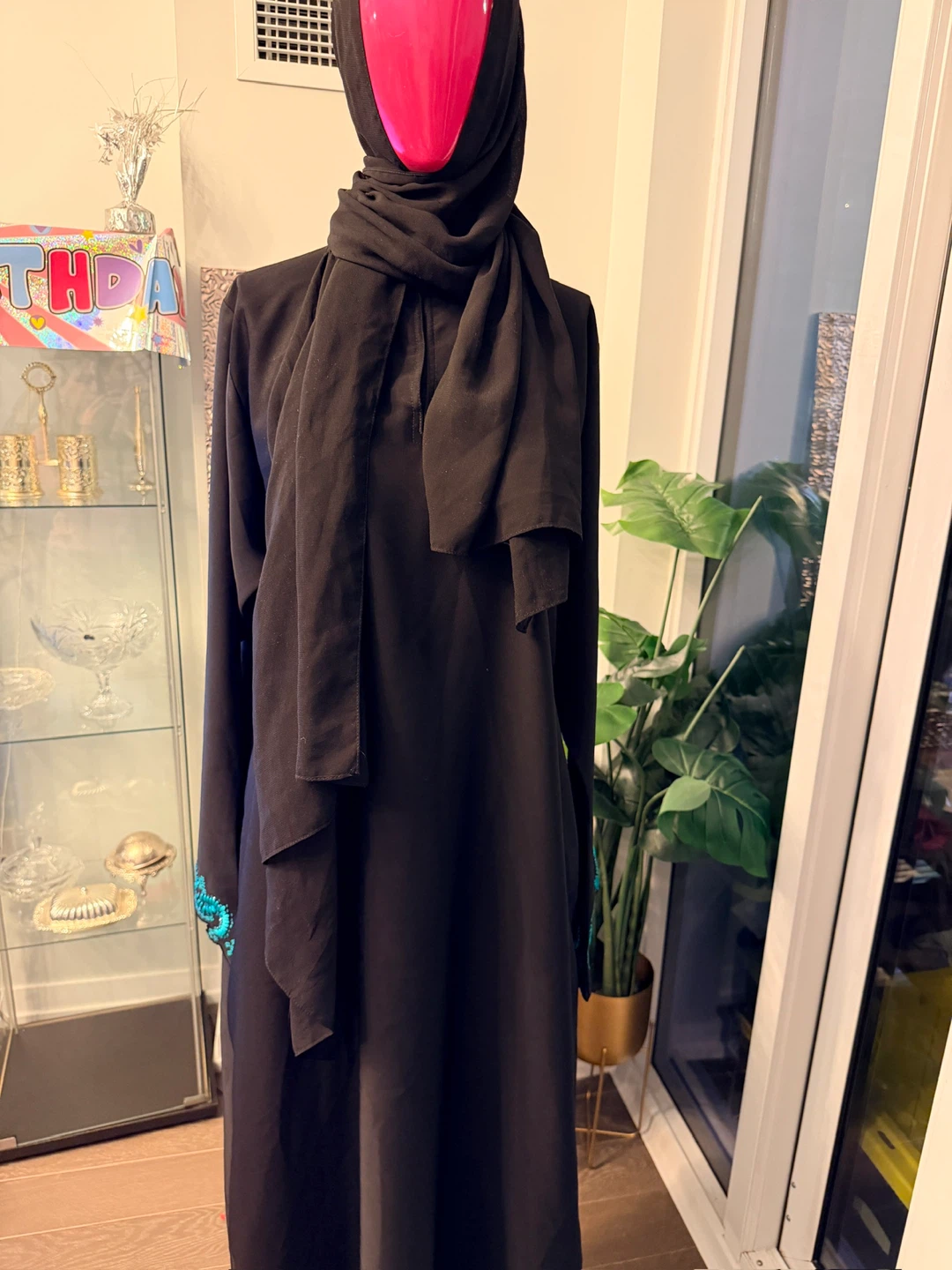 Black Abaya with Teal Embroidered Cuffs - photo 4