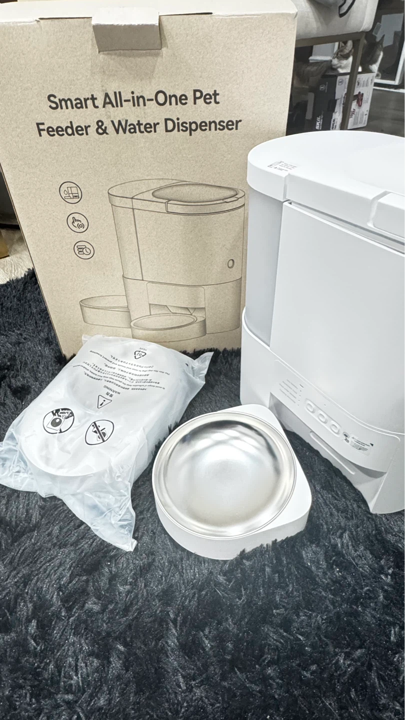 AUTOMATIC CAT FEEDER W/WATER WIFI