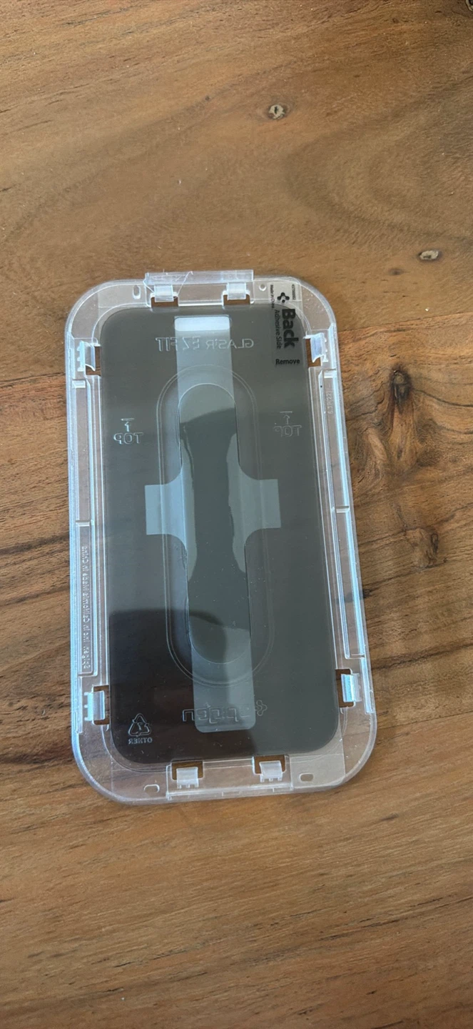 Spigen Privacy Screen Protector 2 Pack for iPhone 14 Pro - photo 3