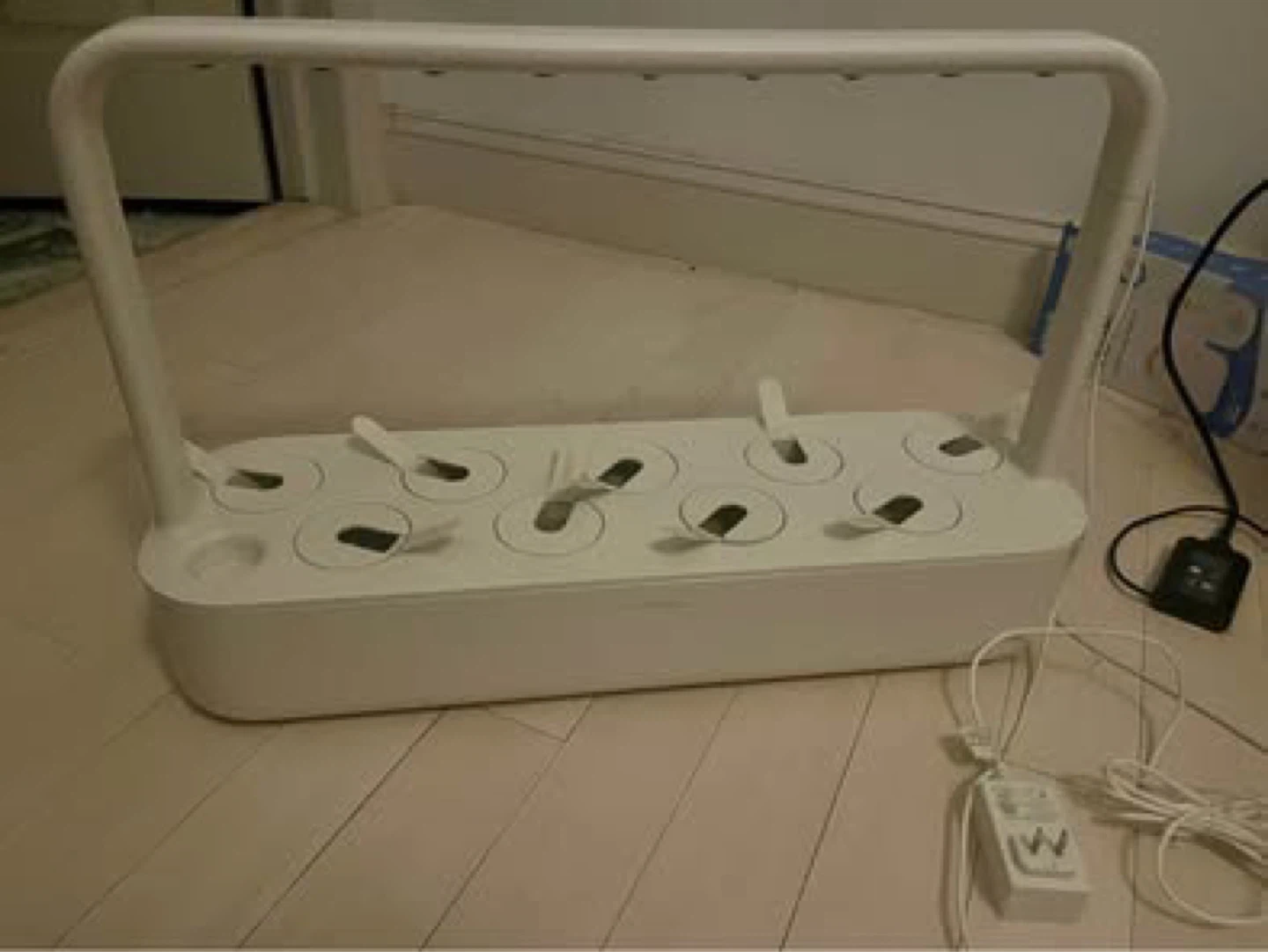 Click & Grow Smart Garden 9 with Seed Pods