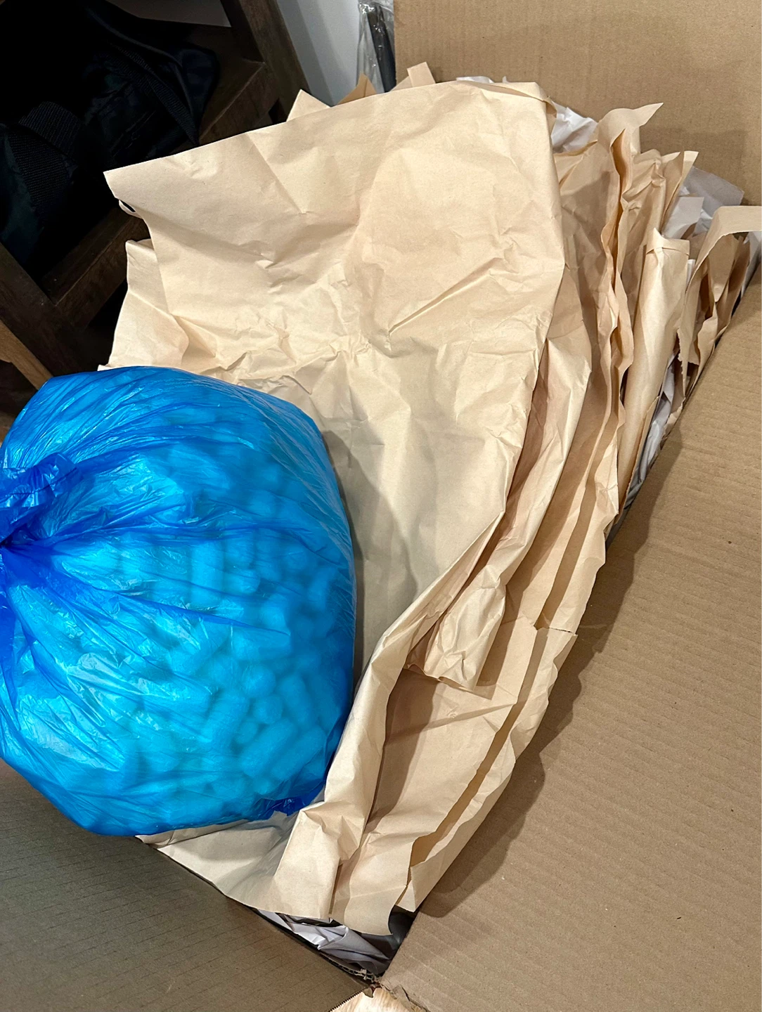 Free: clean moving boxes, packing paper - photo 4
