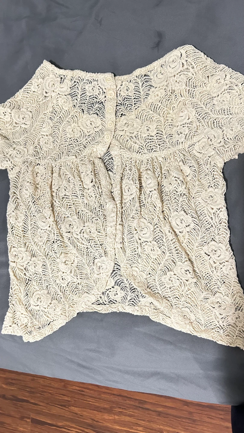 Cream Lace Top - photo 3