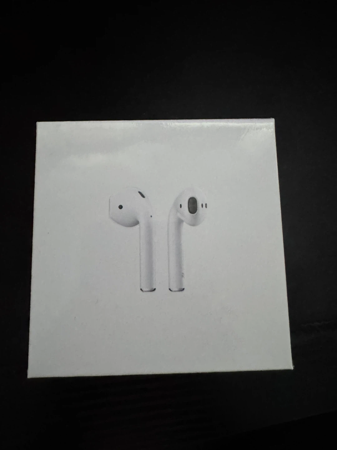 Apple AirPods (2nd gen) with Charging Case