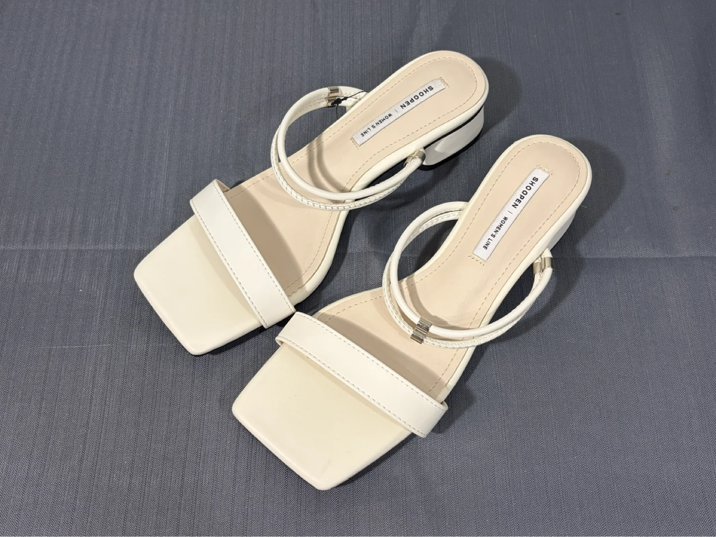 Two-Way Square Sandals (White)