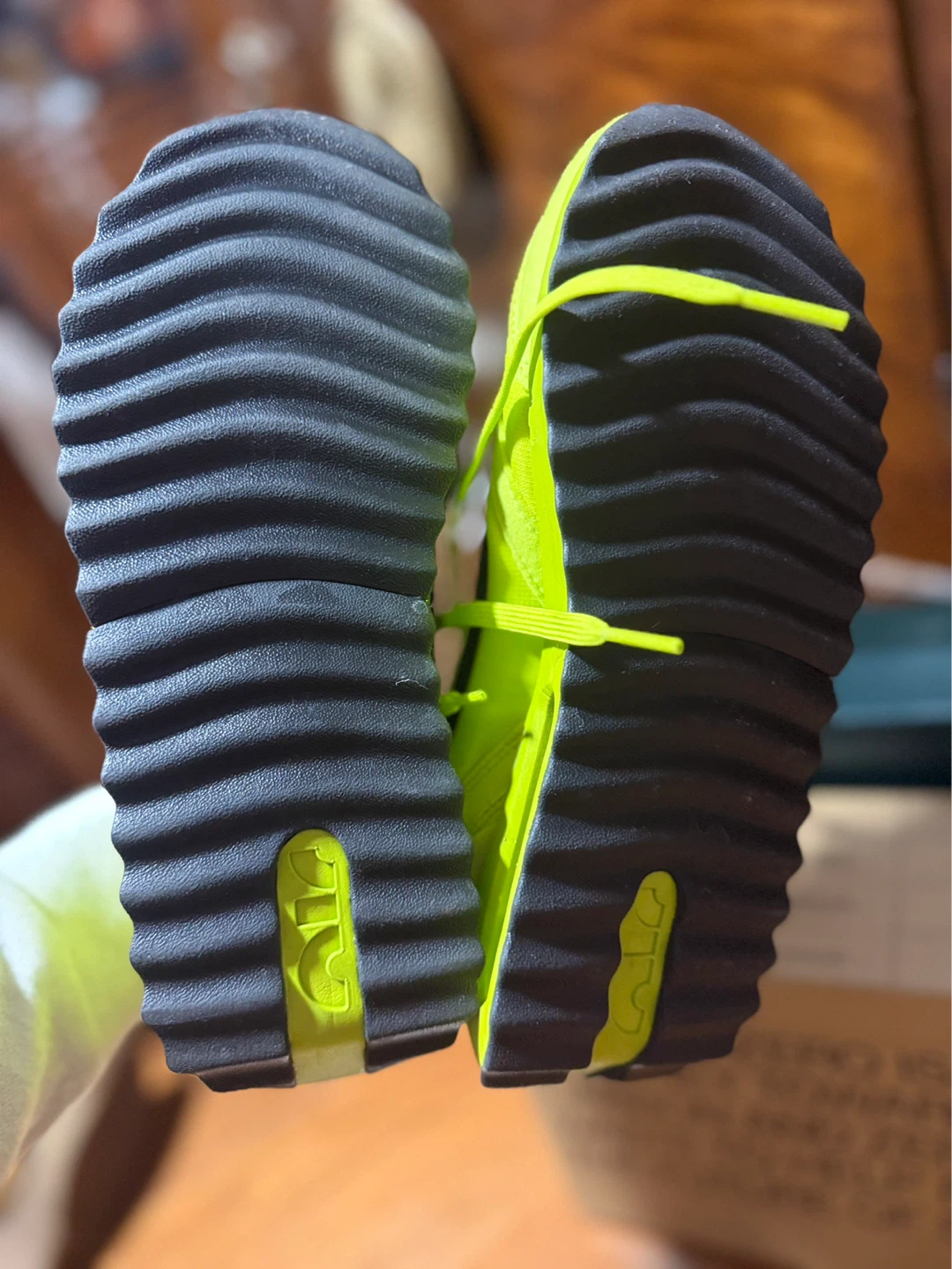 Nike Air Max "Move to Zero" Neon Running Shoes - photo 2