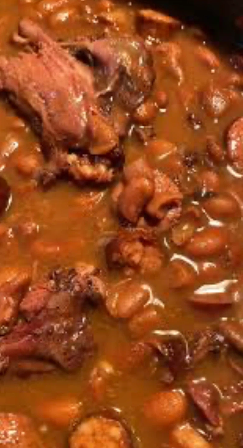 Eat a PLATE of Puerto Rican Smoked Ham Hocks and Beans Stew - photo 5