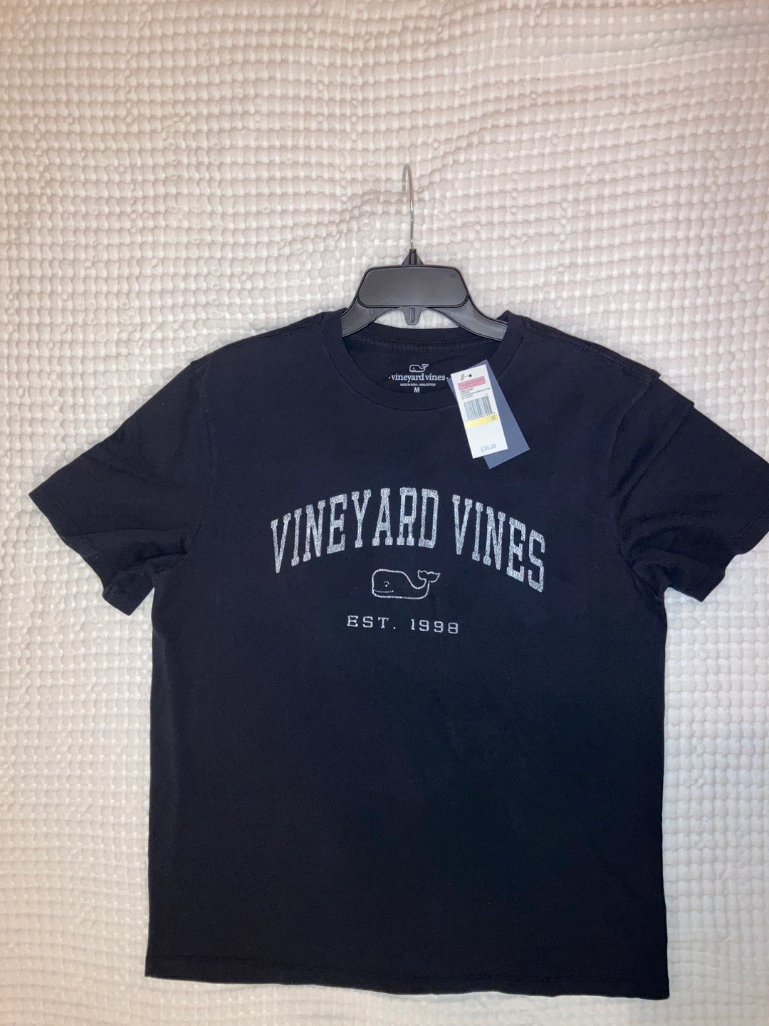 Vineyard Vines Men's Medium "Est. 1998" T-Shirt - Black