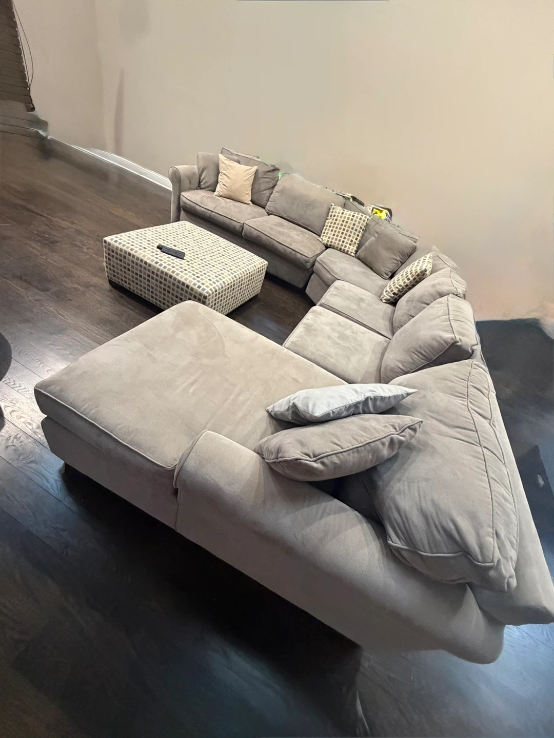 Large Sectional Sofa with Ottoman - photo 3