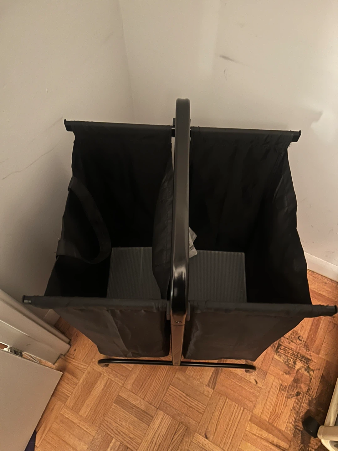 Two compartment laundry hamper - photo 2