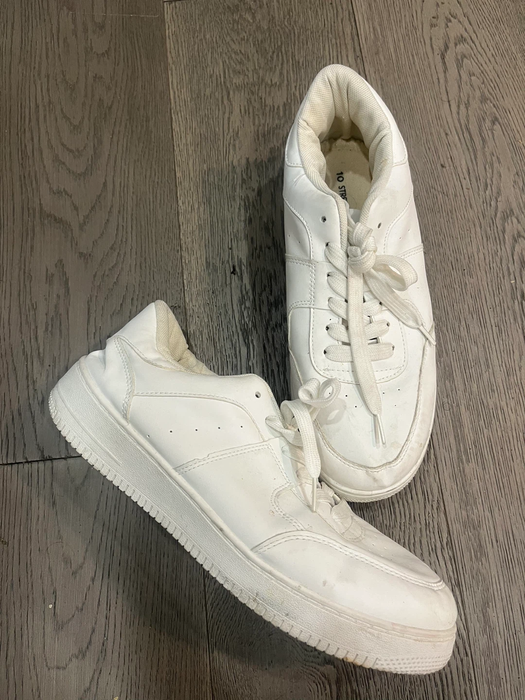 White Sneakers - photo 2